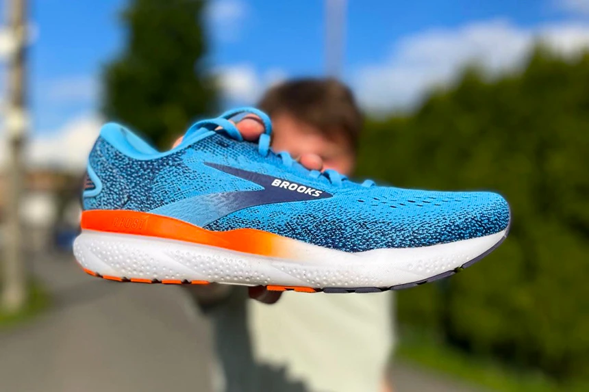 Brooks Ghost 16